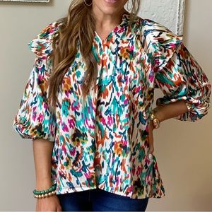 Entro Brand. Brand new. Pretty bright colors and great fit.